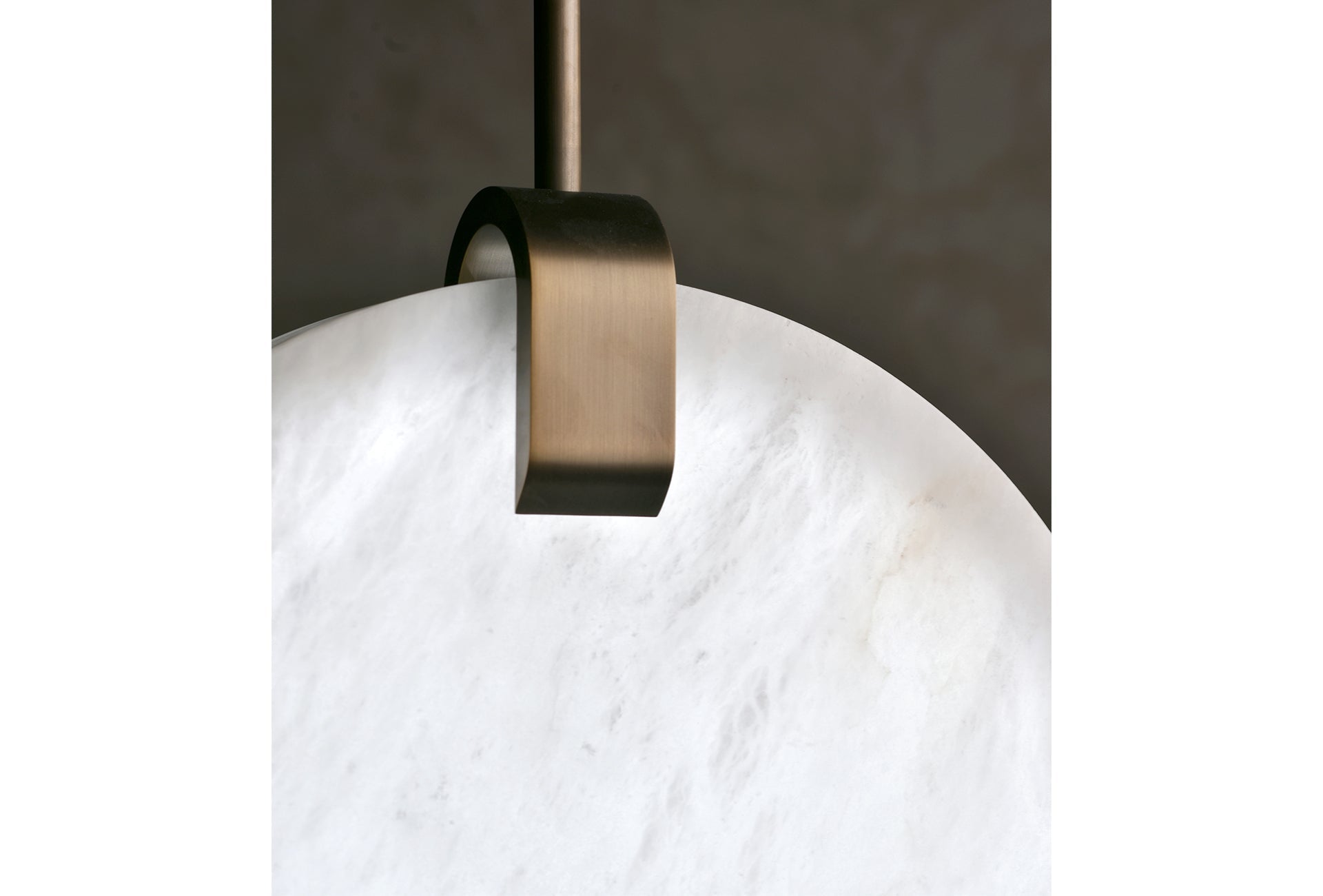 Soho Real Alabaster Disc Pendant Light, Pendant Lamp For Hallway, Staircase Pendant Light Luster Gaze