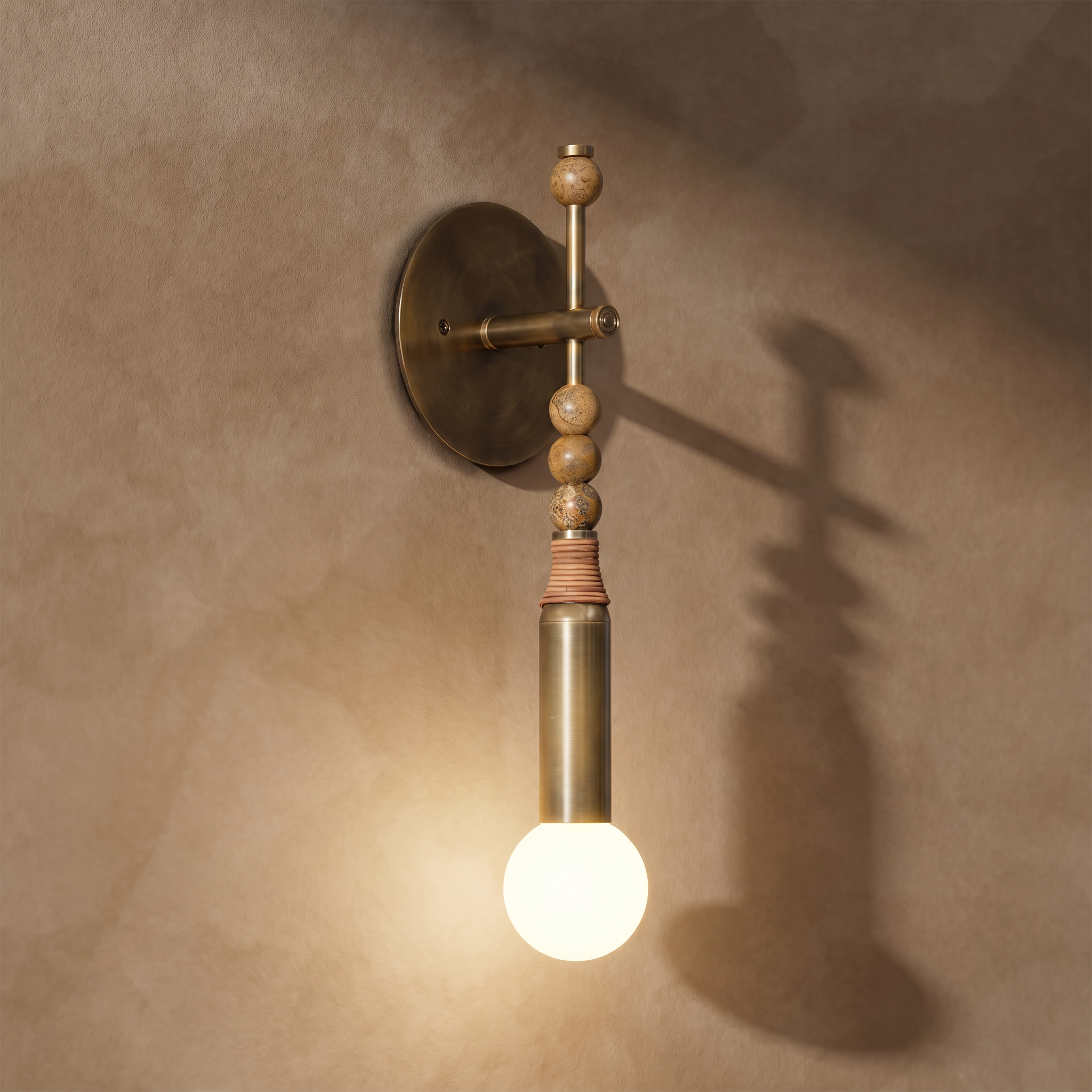 Toan Wall Lamp