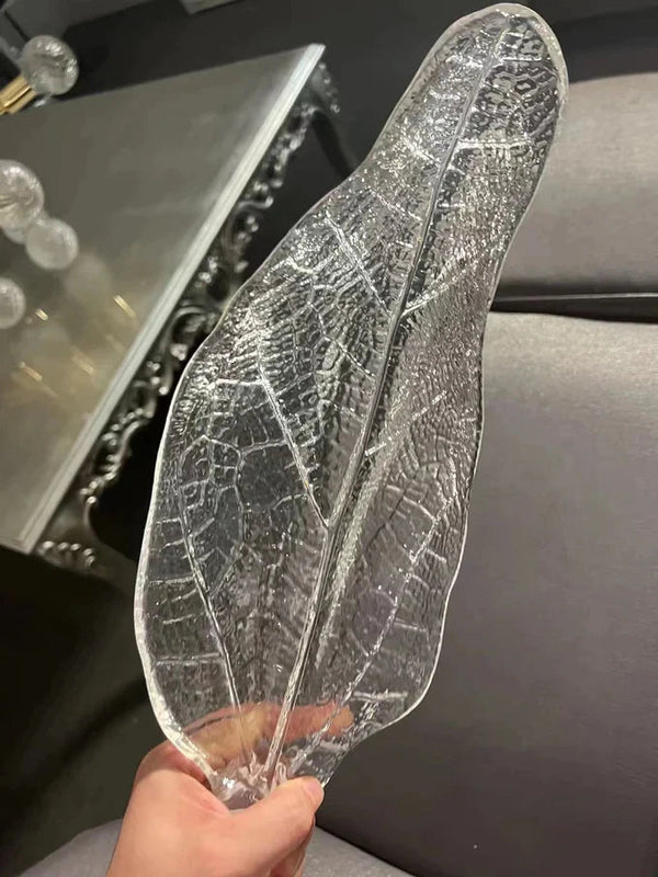 Creative Bionic Resin Leaves Chandelier