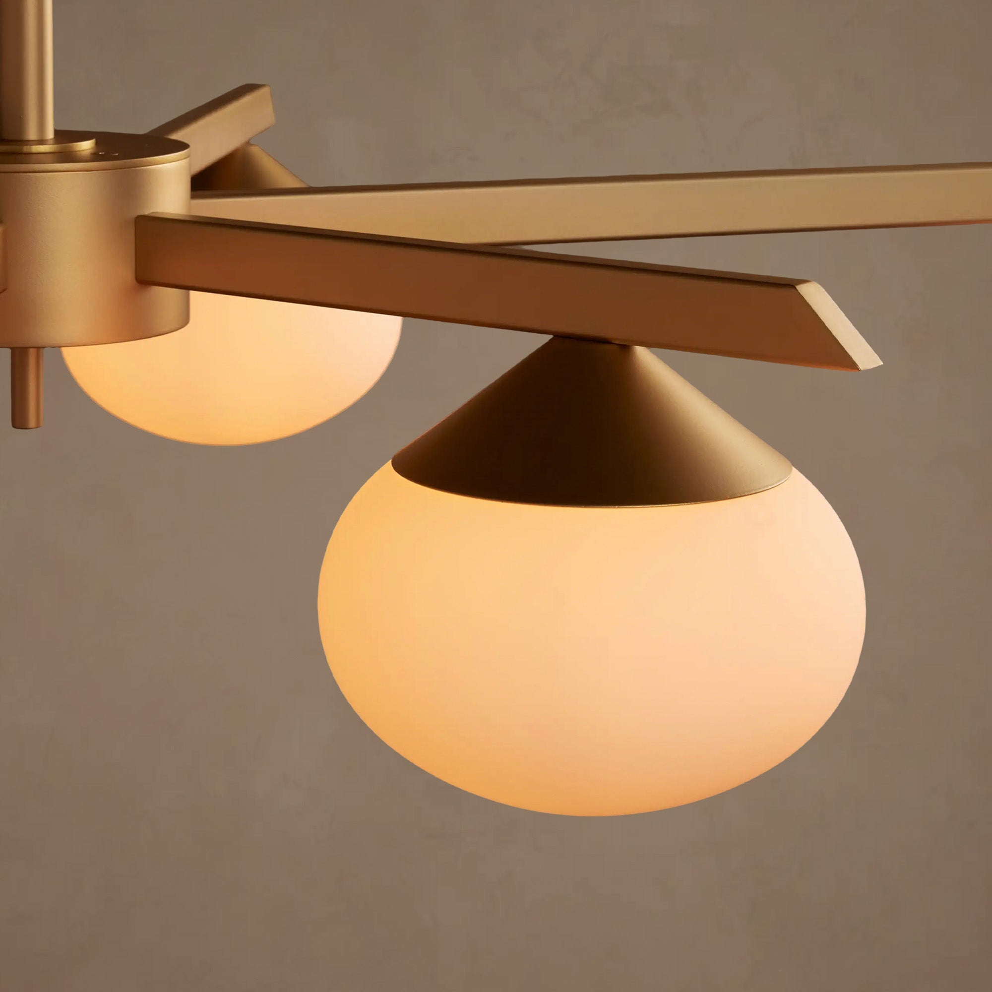 Cussen Round Chandelier