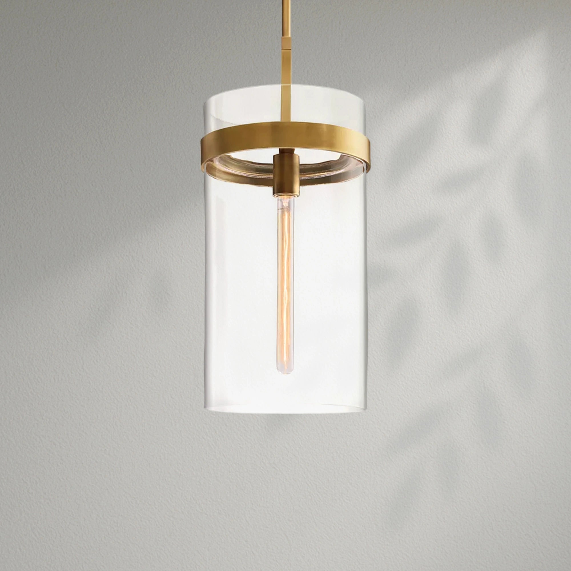 Savelle Glass Pendant
