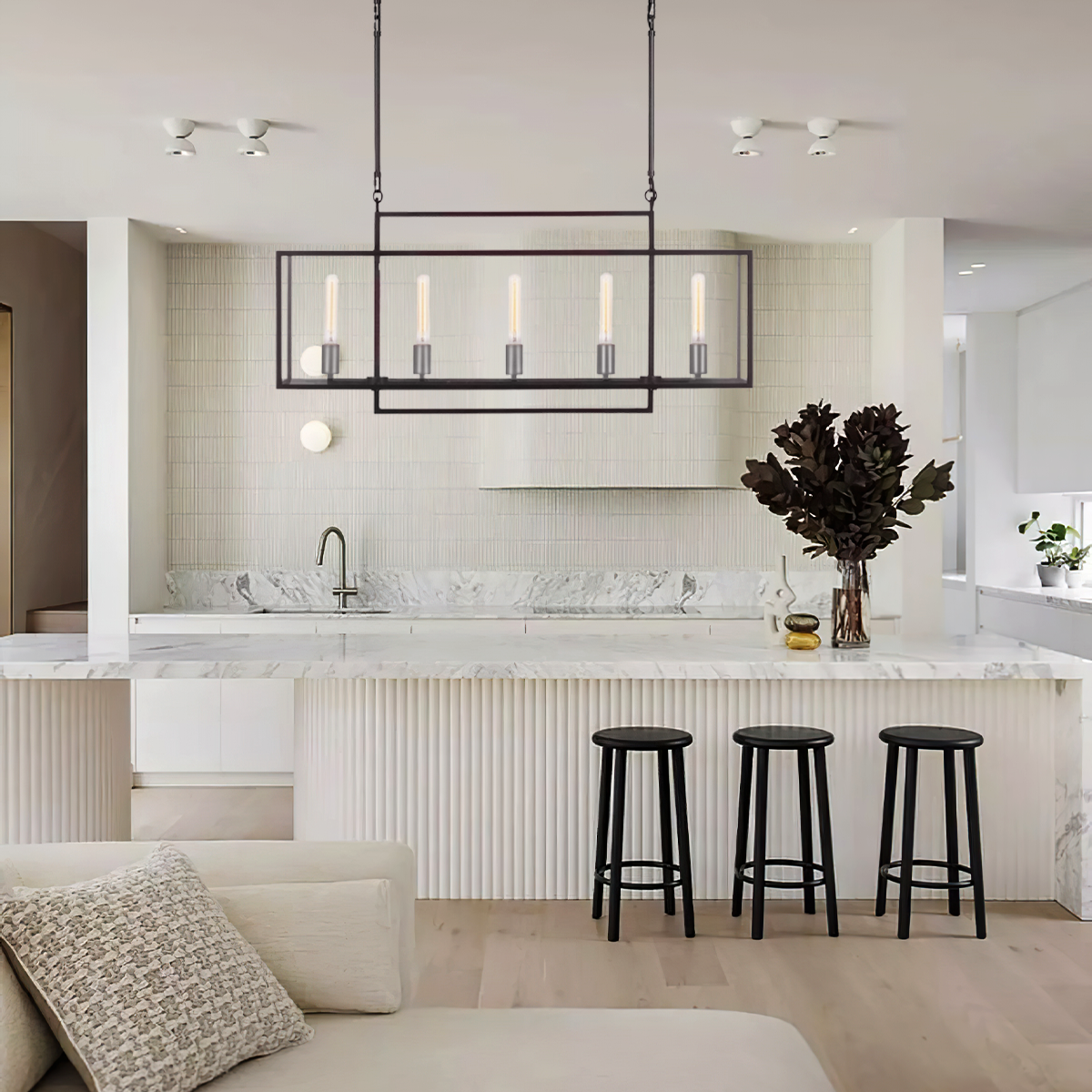 Bekel Linear Glass Chandelier