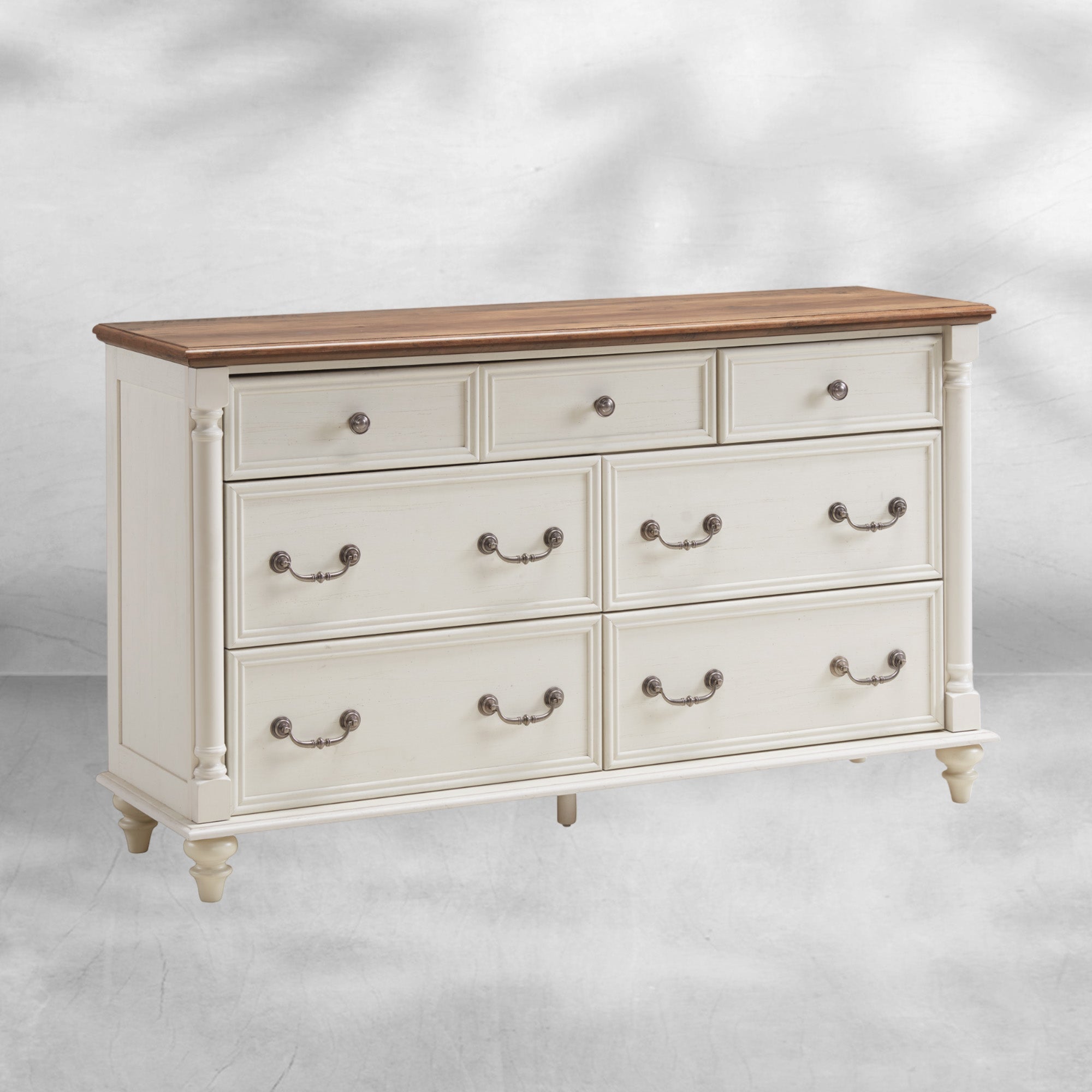 Rustic Farmhouse Dresser Chest for Bedroom