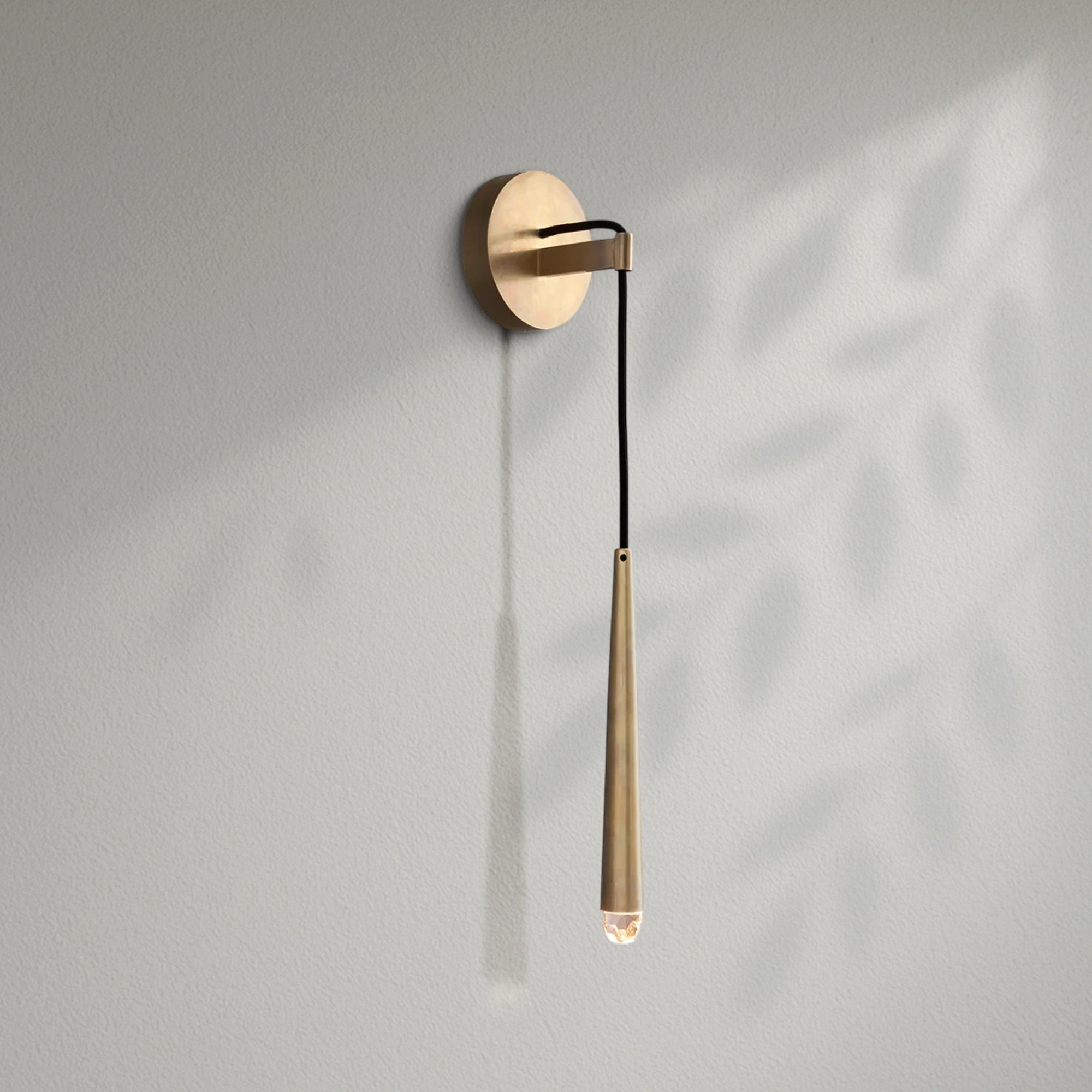 Aquitains Grand Sconce