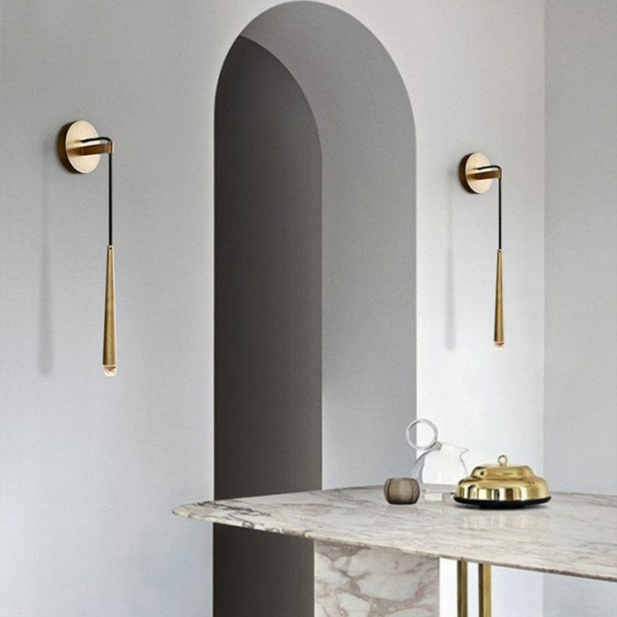 Aquitains Grand Sconce