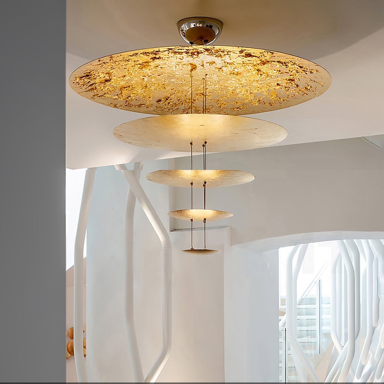 Machine Chandelier - Luster Gaze