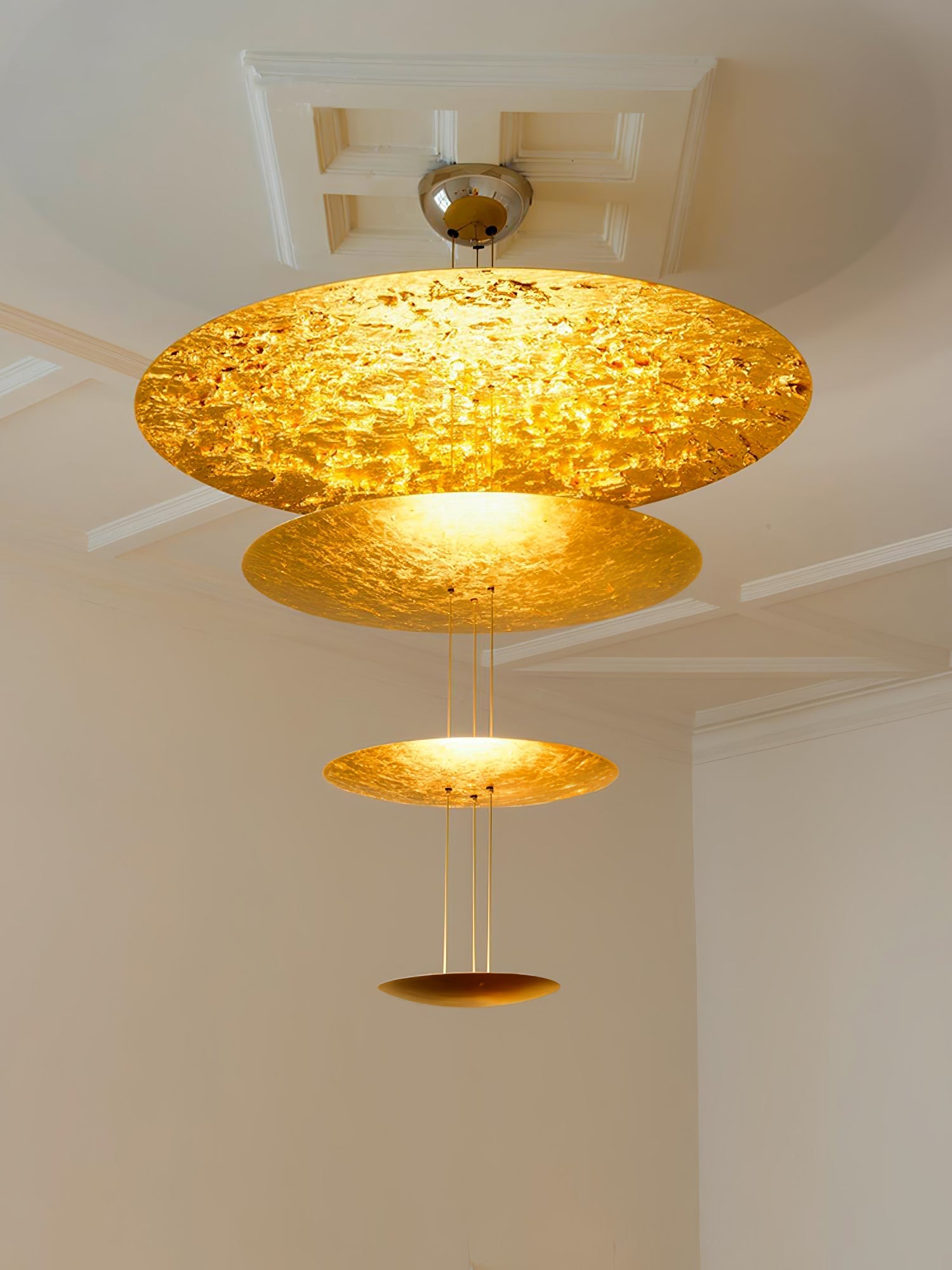 Machine Chandelier - Luster Gaze