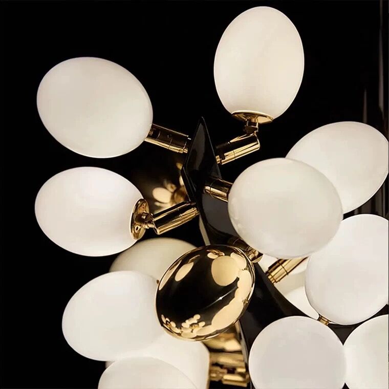 Light Luxury Nordic Creative Art Designer Pure White Grape Chandelier for Living/Dining Room Chandeliers Luster Gaze