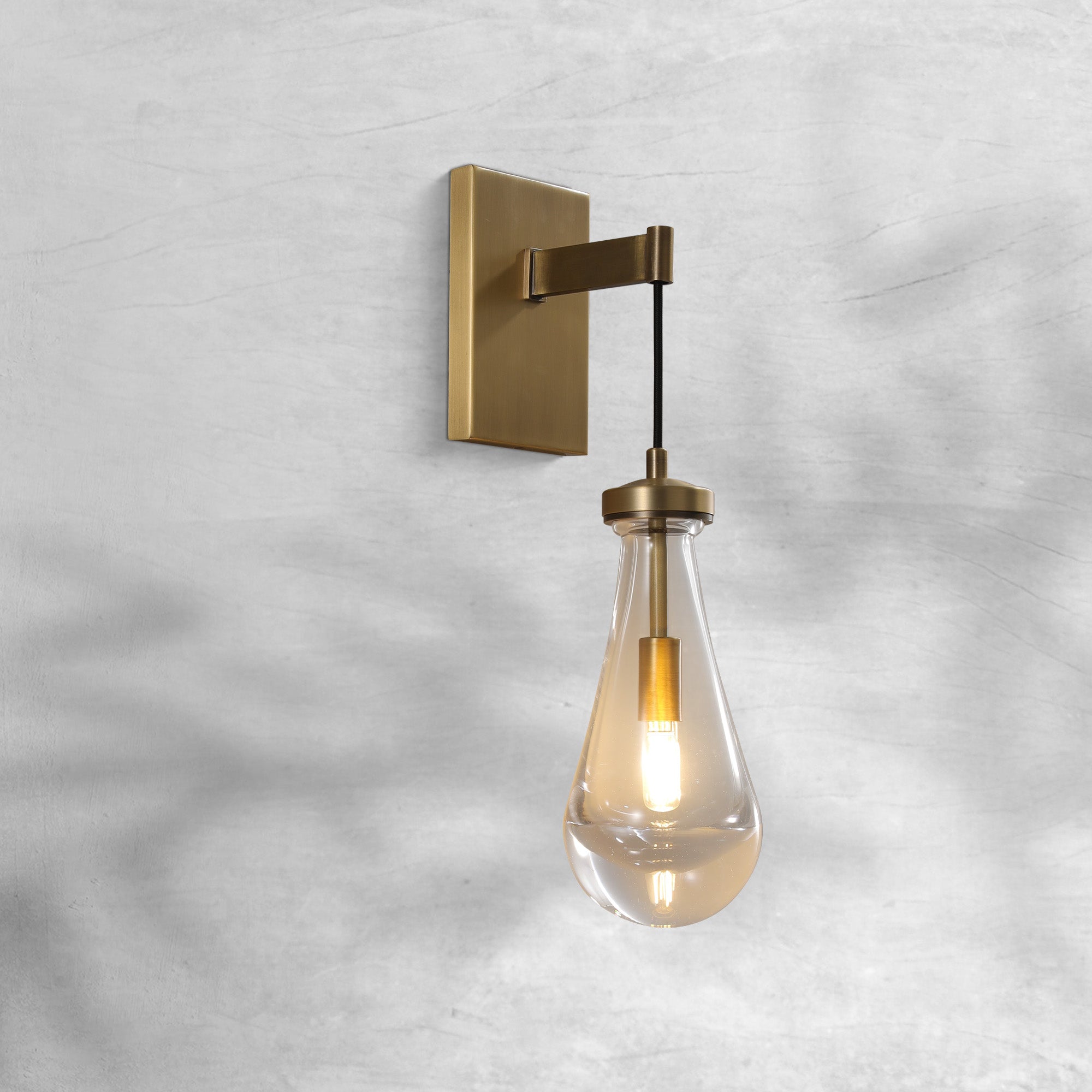 Modern Raine Wall Sconce