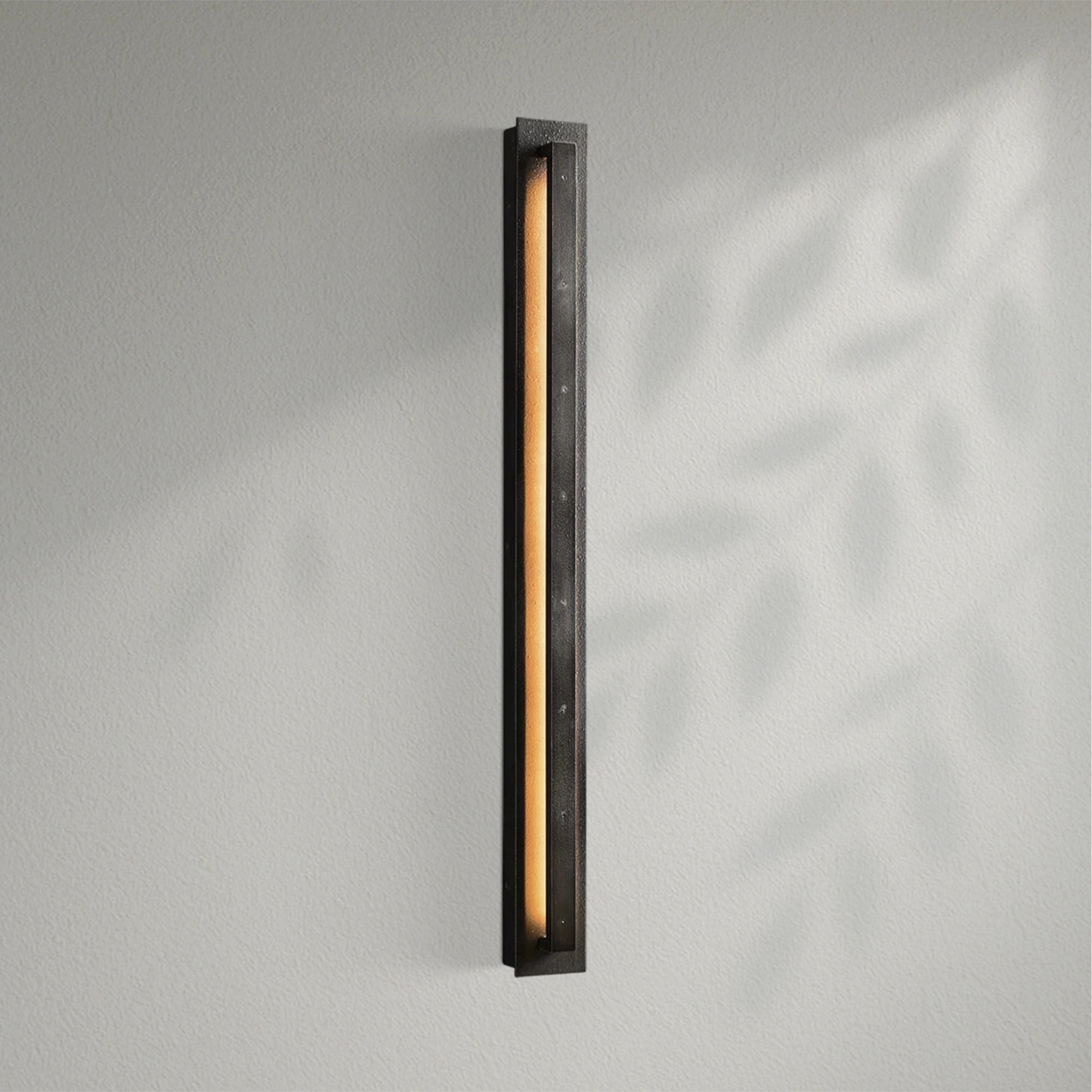 Peraltan Grand Bathroom Wall Sconce