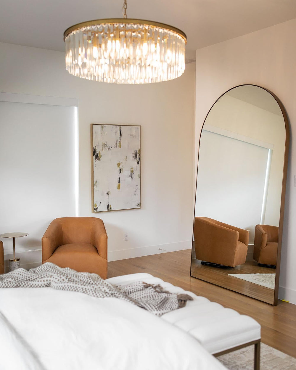 Leylind Round Chandelier