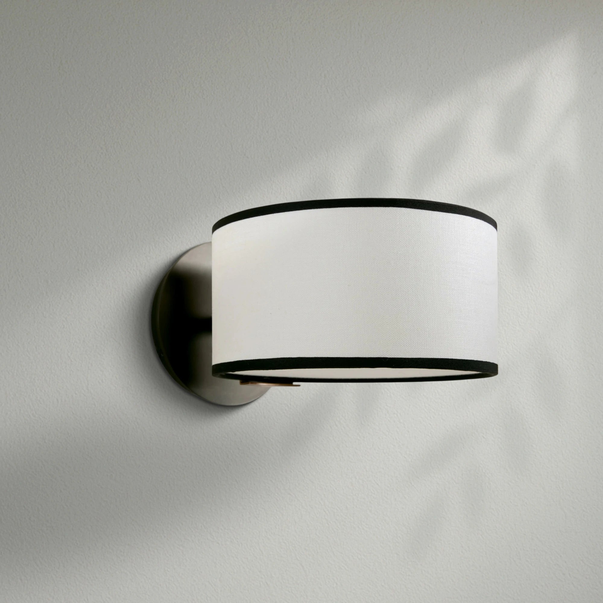 Daphil Wall Sconce