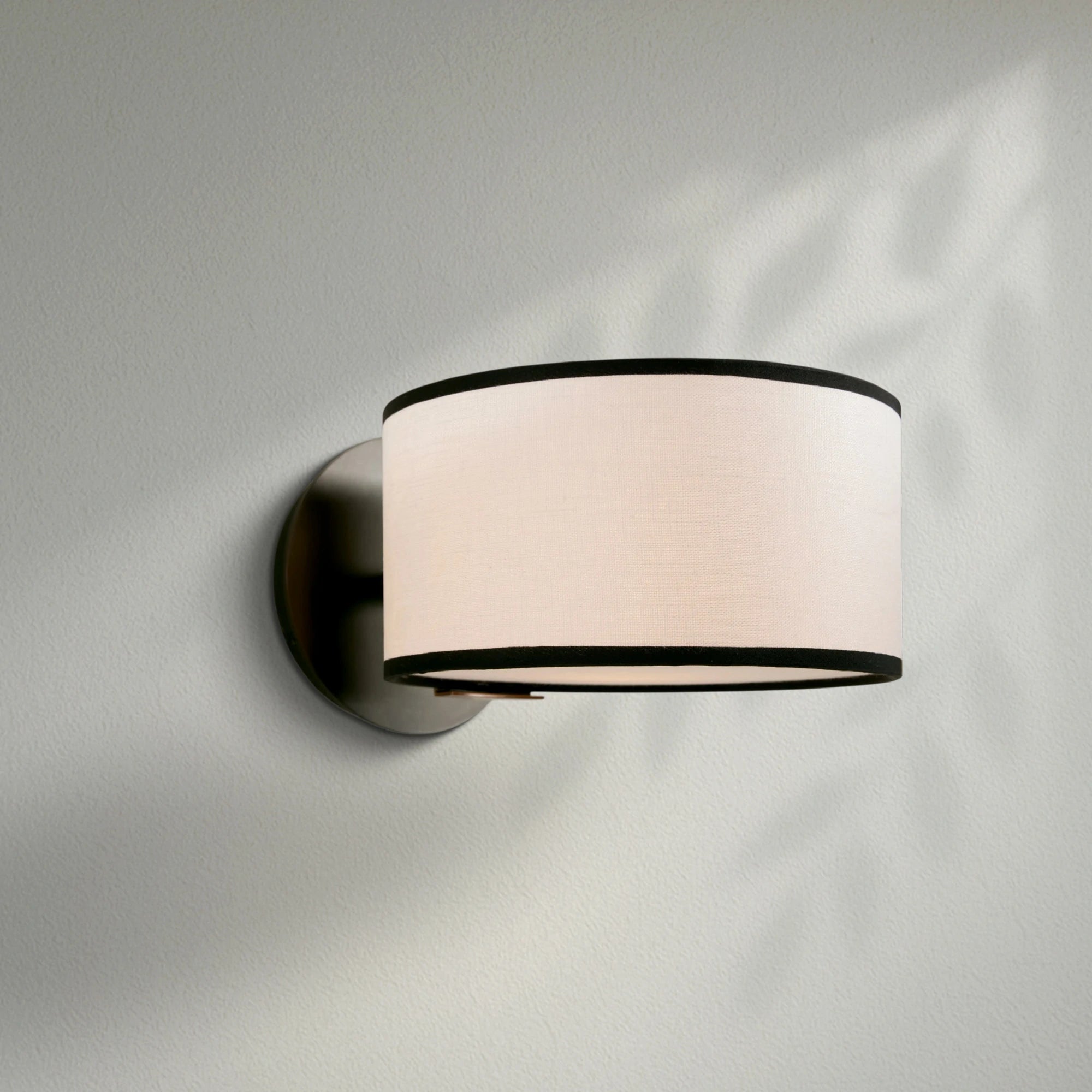 Daphil Wall Sconce