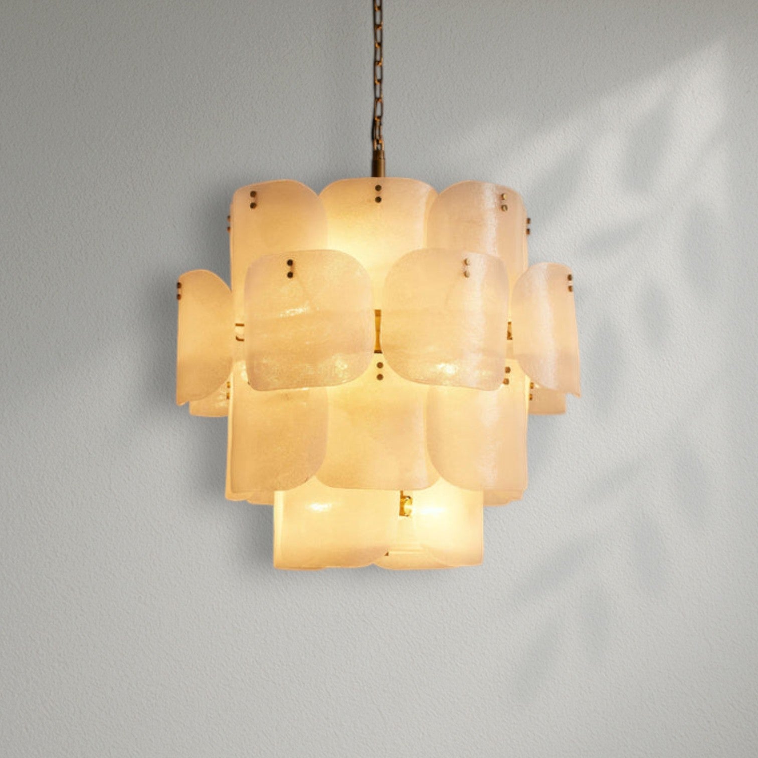 Plaire Round Chandelier