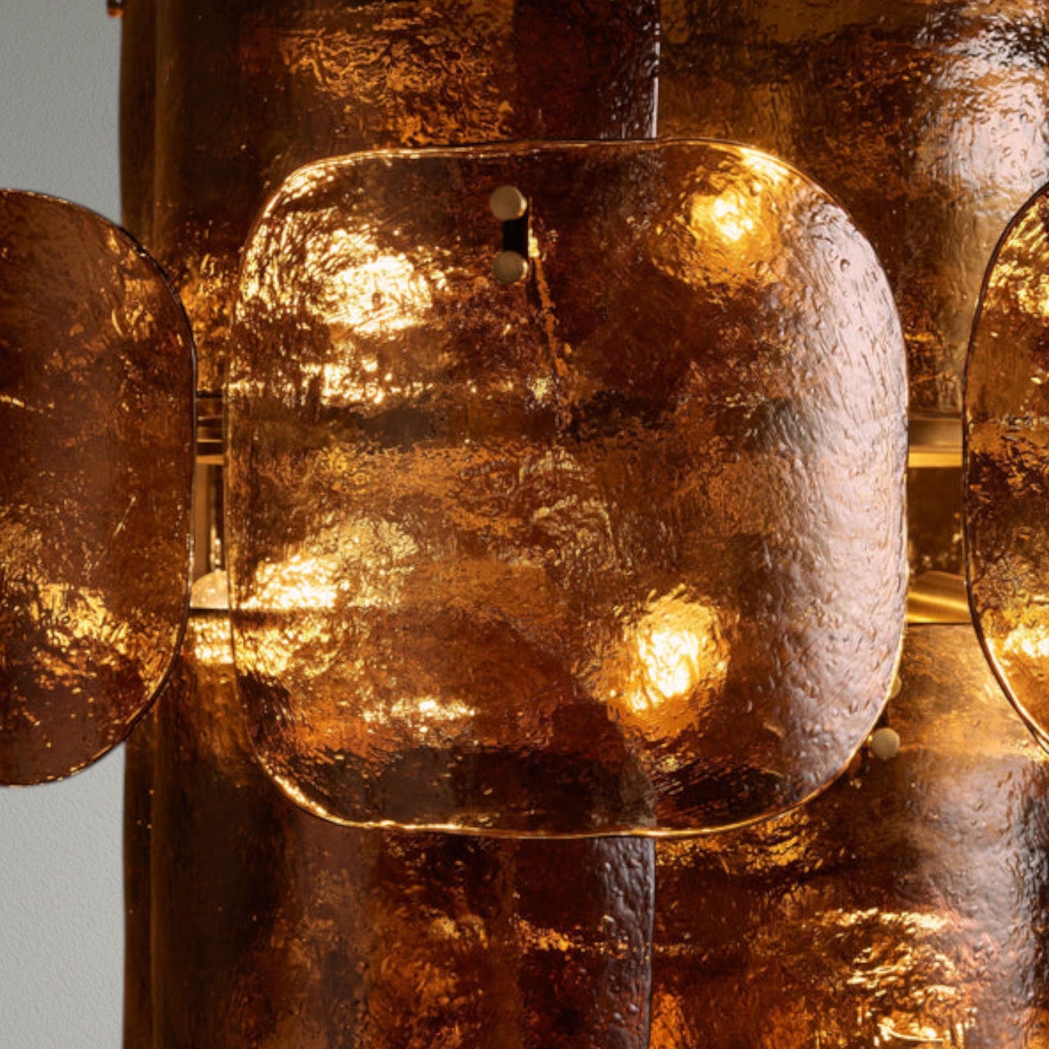 Plaire Round Chandelier