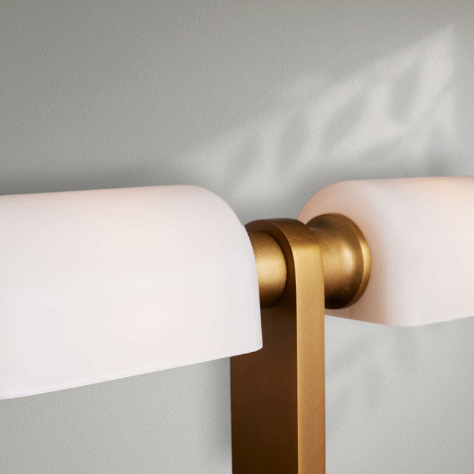 Zayd Table Lamp