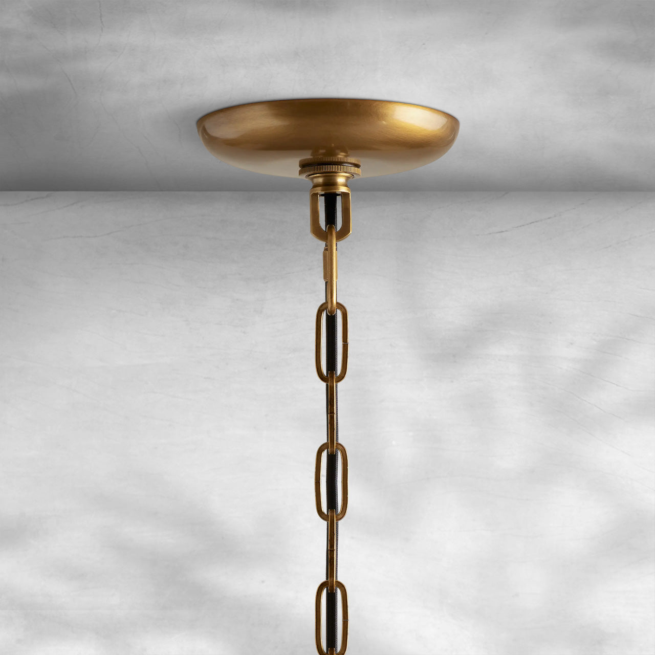 Ghiaccio Round Chandelier