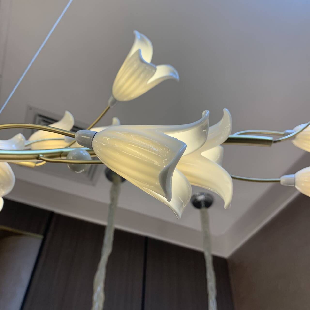 Luster Gaze Botanical Bloom Brass Ceramic Chandelier - Background Shot
