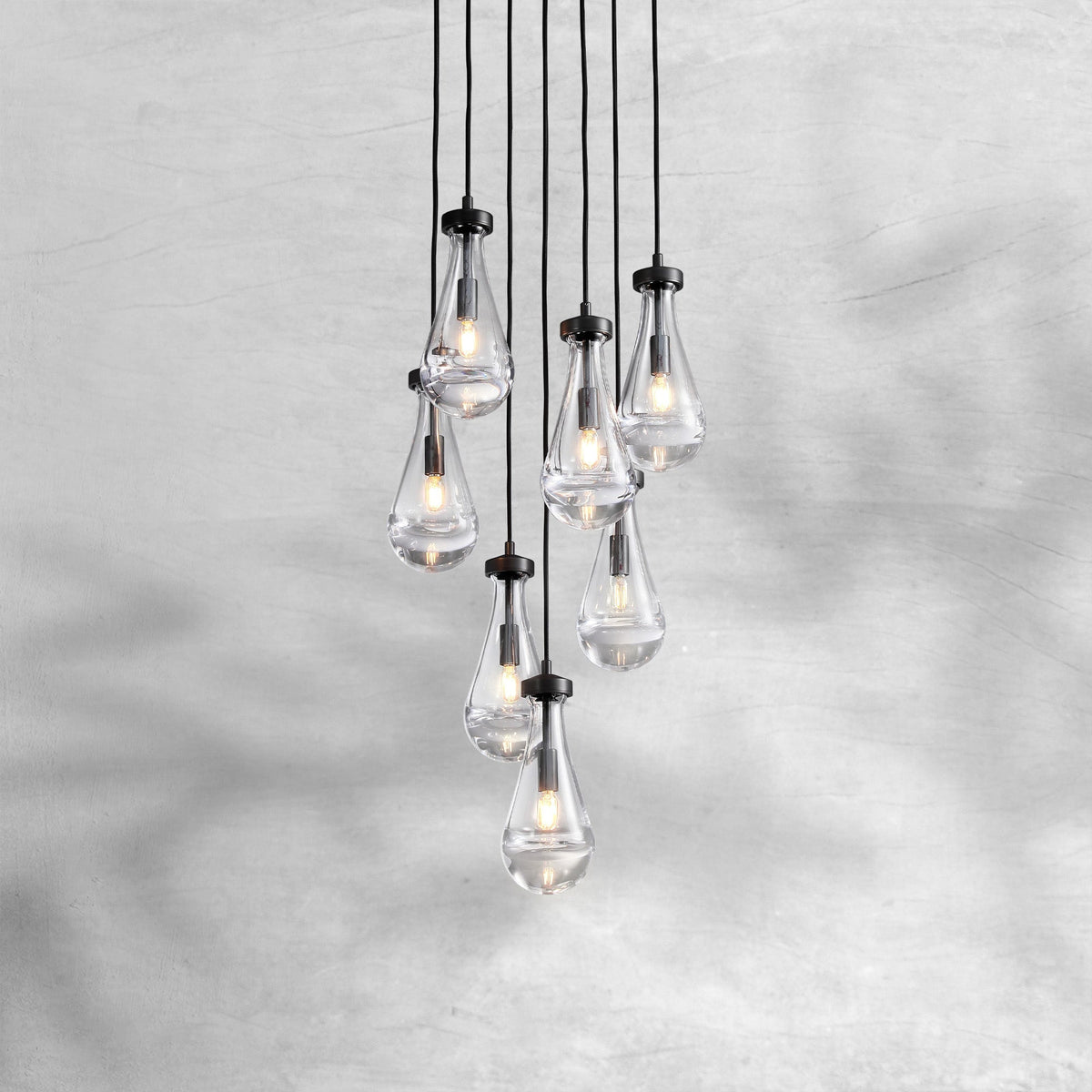 Raine Round Chandelier 18"