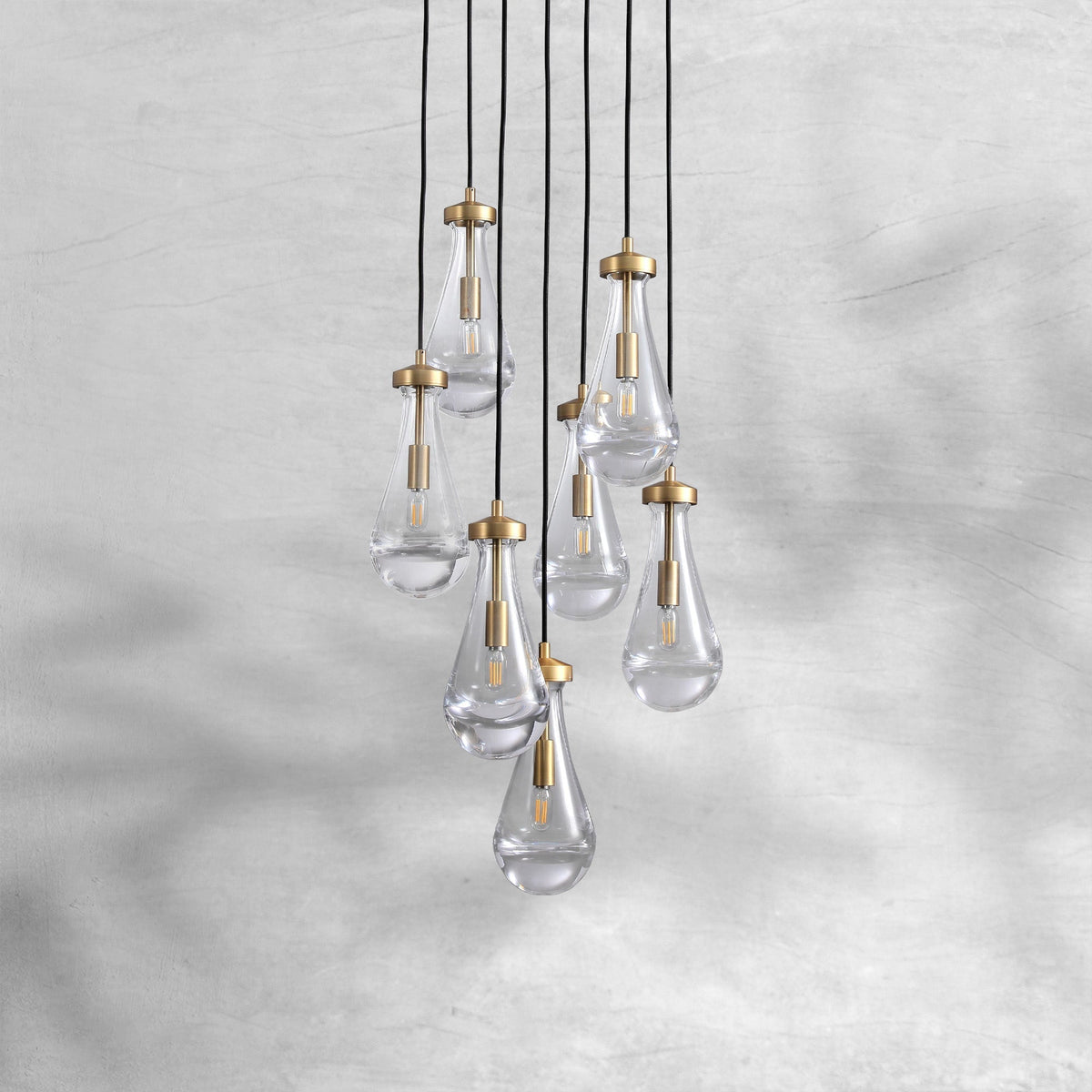 Raine Round Chandelier 18"