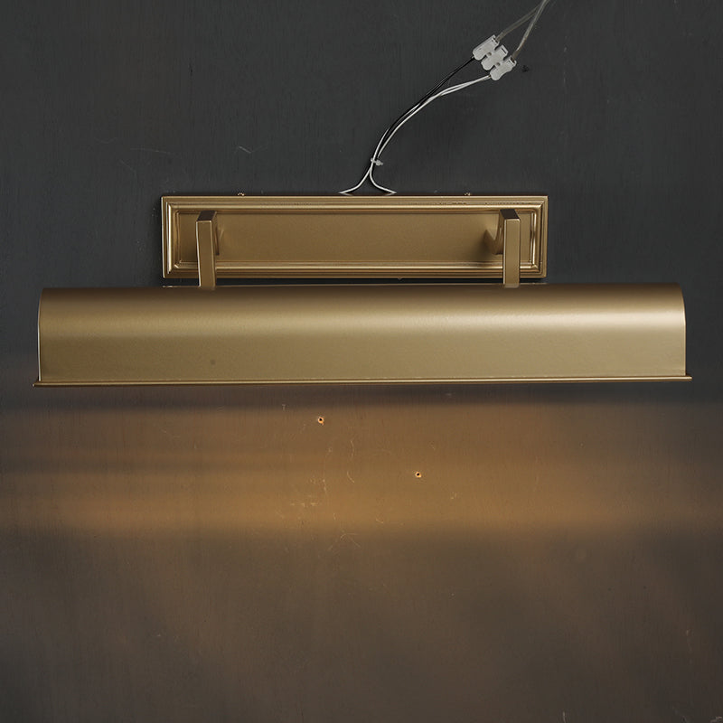Luster Gaze Gallery Grand Brass Picture Light - Background Shot
