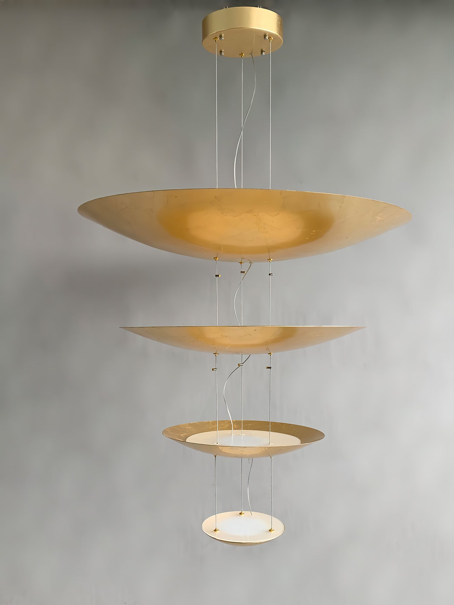 Machine Chandelier - Luster Gaze