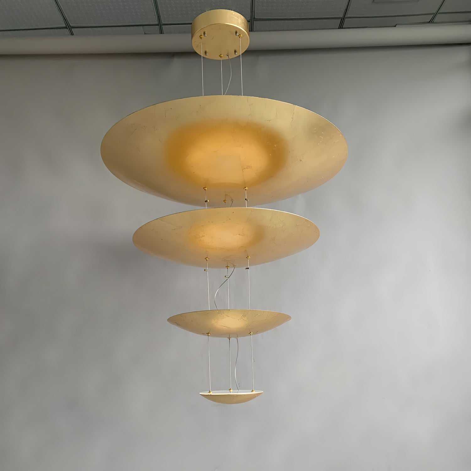Machine Chandelier - Luster Gaze