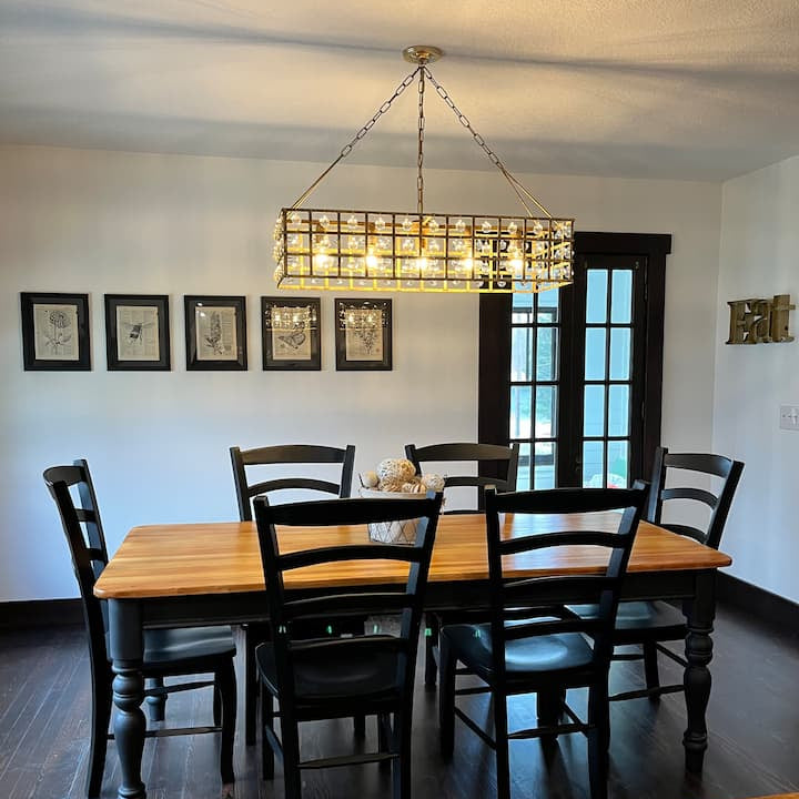 La Cagem Rectangular Chandelier 7 Light