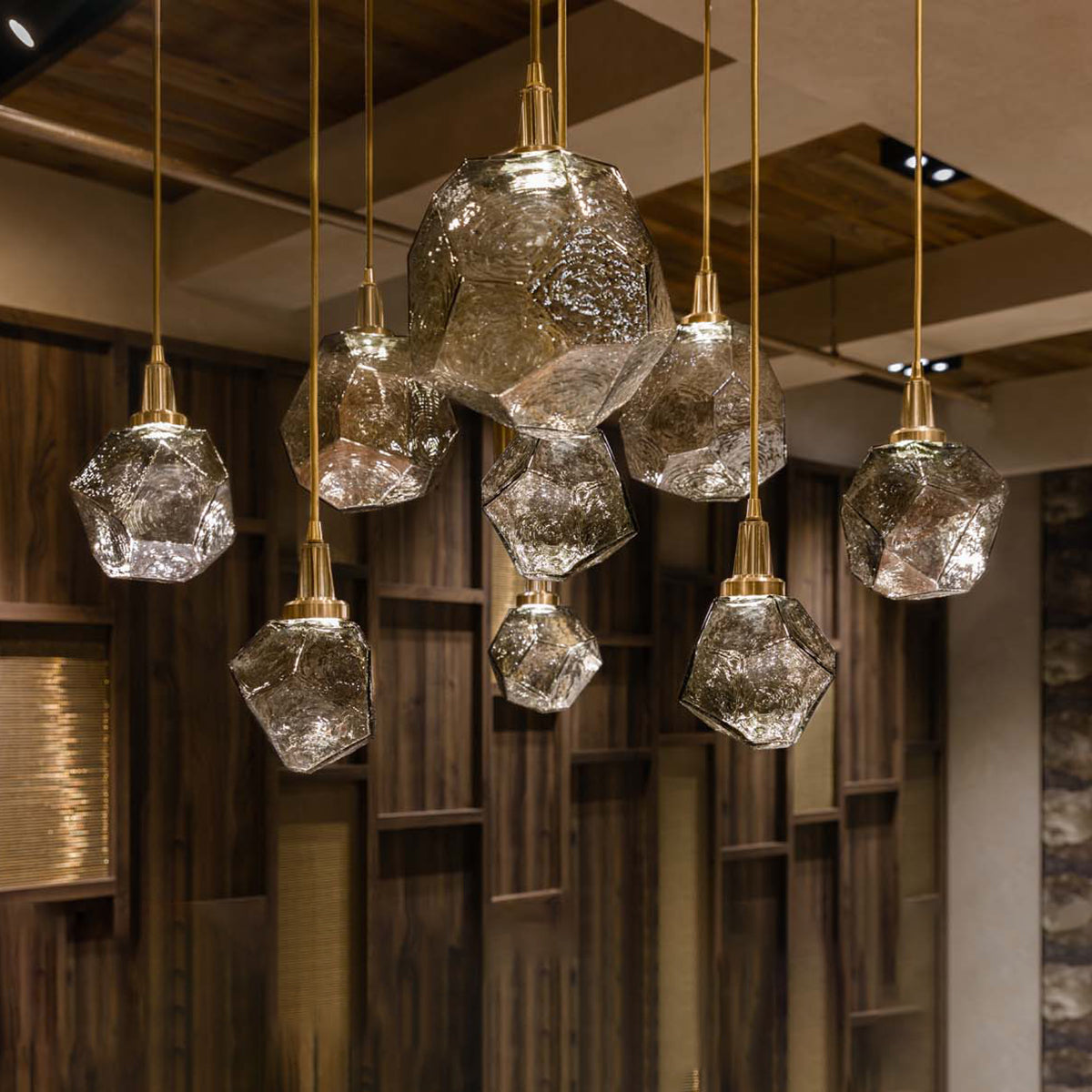Art Twisted Square Chandelier - Luster Gaze